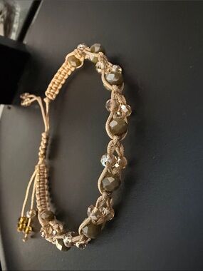 Beaded Macrame Bracelet in Beige and Gold